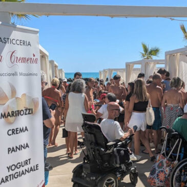 Festa senza barriere a Montesilvano: la spiaggia accessibile che unisce turismo e inclusione sociale